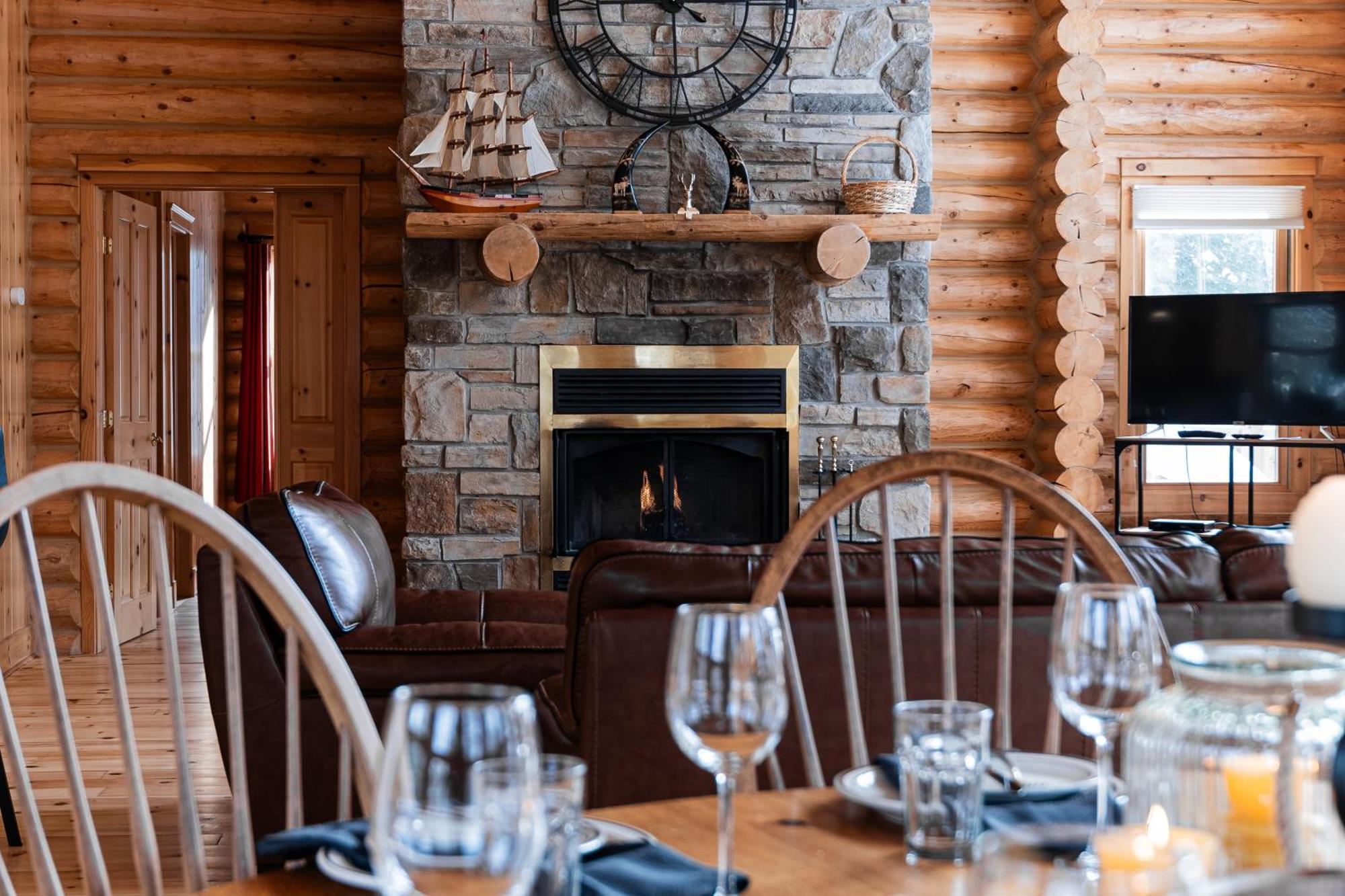Fiddler Lake Resort Chalet 76 Deer Mille-Isles Εξωτερικό φωτογραφία